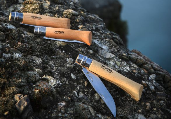 Zavírací nůž Opinel Classic Inox, bukové dřevo