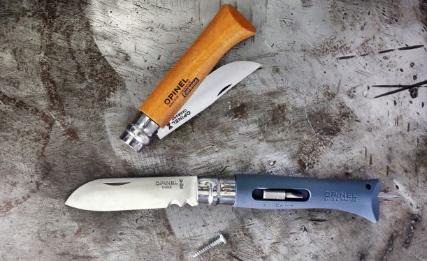 Zavírací nůž Opinel Classic Carbon a multifunkční nůž Opinel DYI, modrý