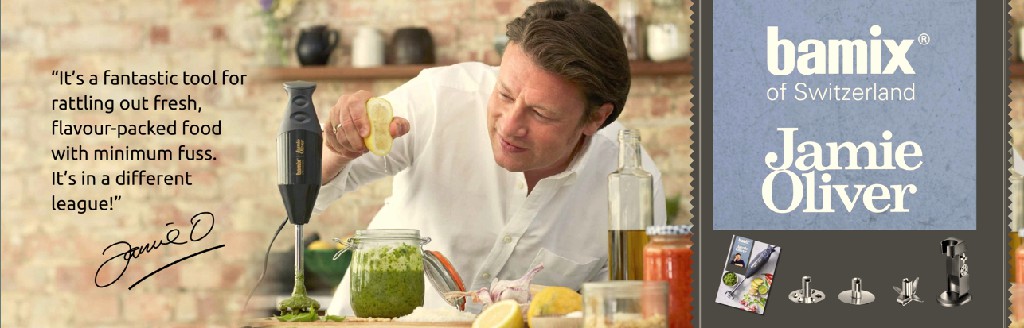 Pozdravy zo slnečného Talianska – polievka z pečených paradajok podľa Jamieho Olivera